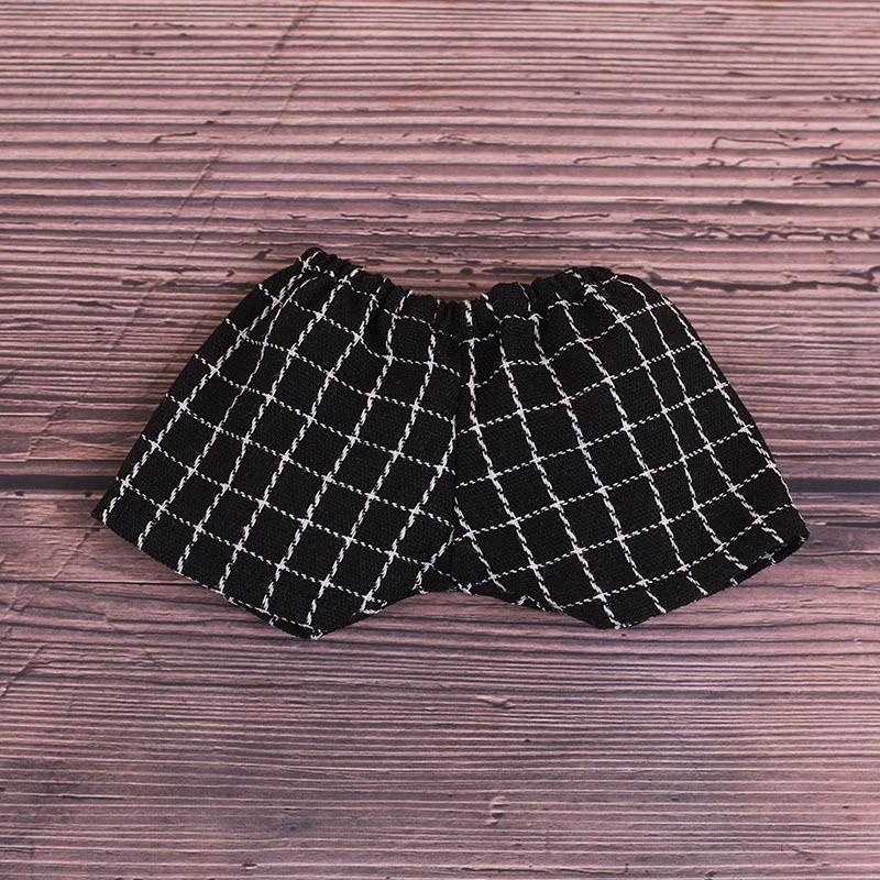 Patterned Elastic Doll Pants — Black fine white plaid elastic-waist pants
